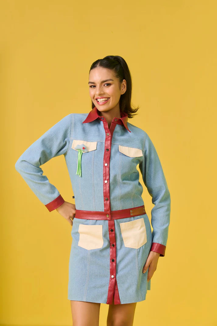 EDNA (Light Blue & Red)